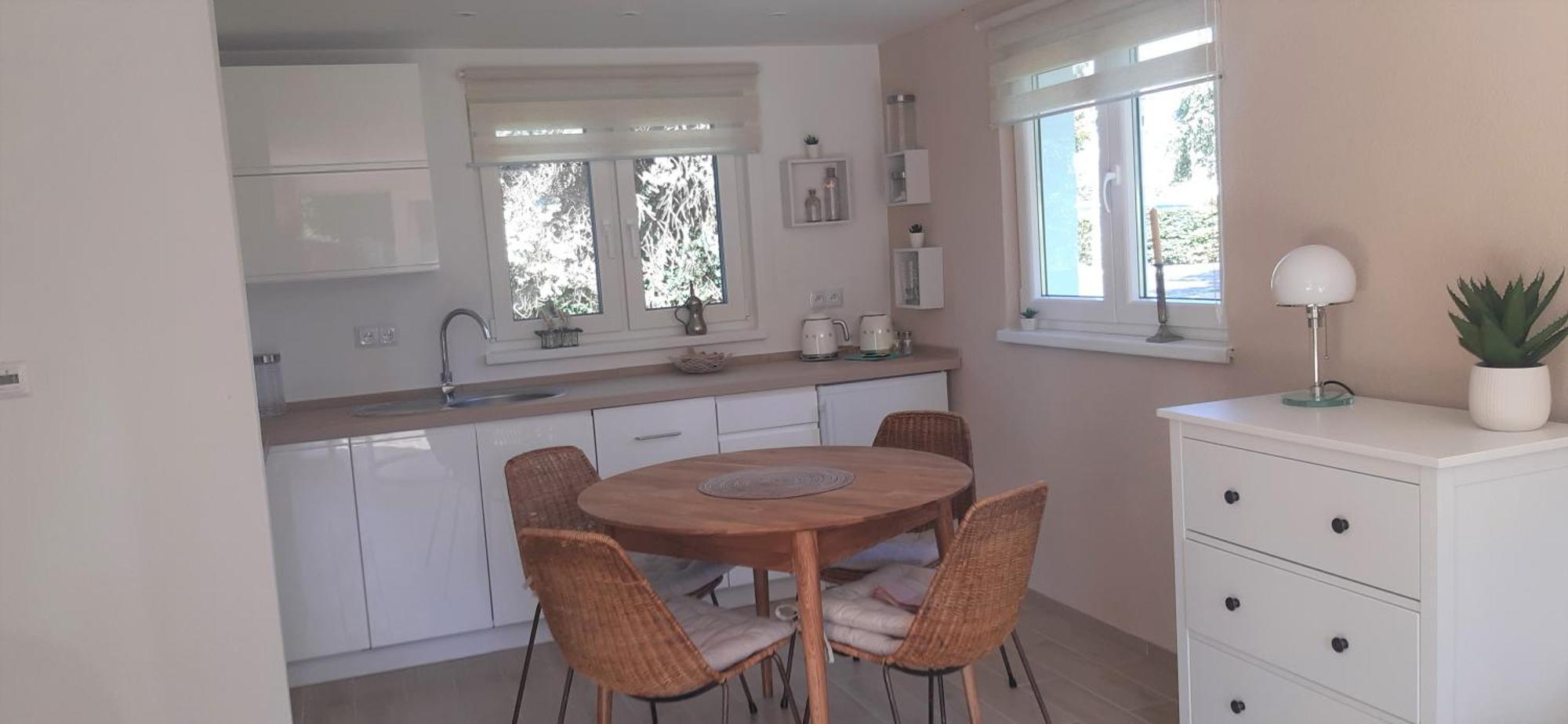 Moderner Bungalow Im Seebad Bansin, 200 Meter Zum Strand ゼーバート・ヘリングスドルフ エクステリア 写真